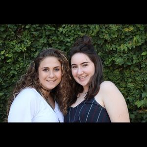 Meet your Posher, Olivia